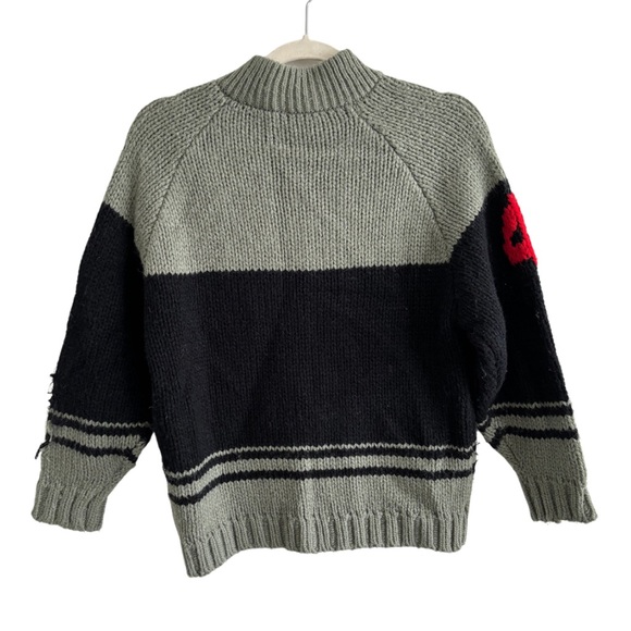 HANDMADE Vintage Wool Sweater - Picture 2 of 7